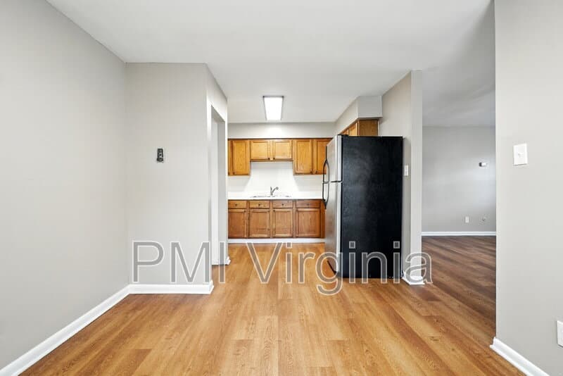 Norfolk Condo: 1076 Dubose Dr