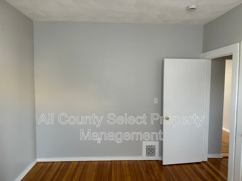 Lynn Condo: 118 Eastern Ave