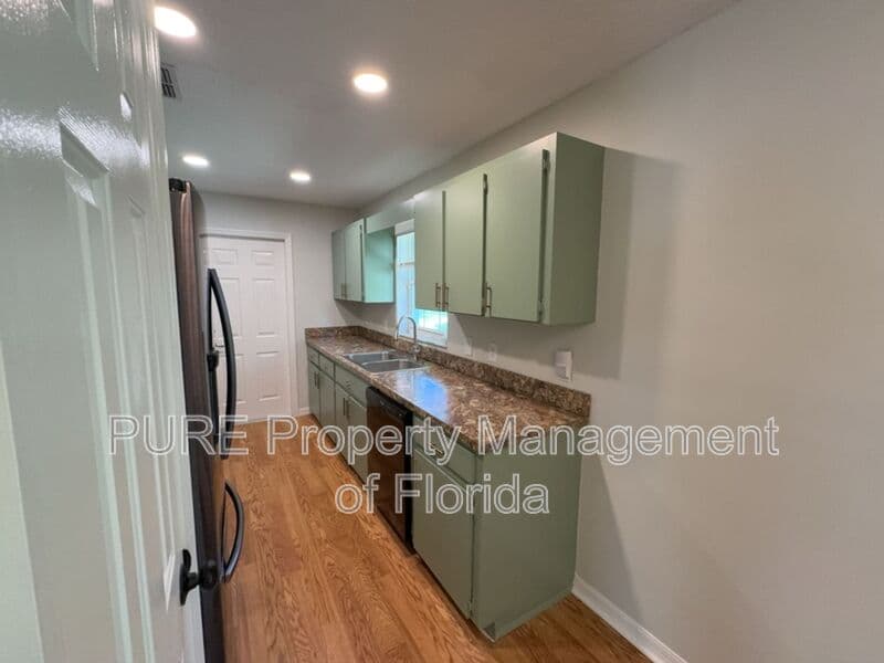Ocala House: 53 Pecan Run Dr