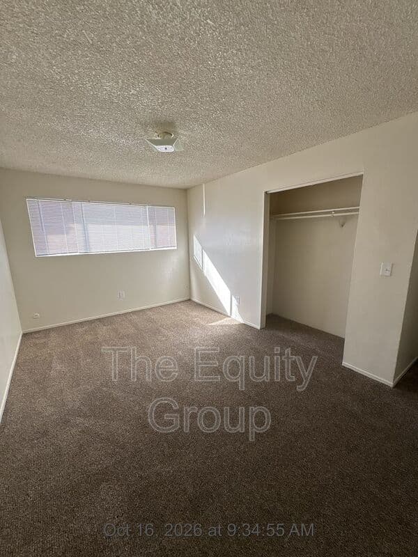 Visalia Condo: 615 S Demaree St
