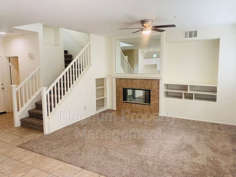 Riverside House: 11324 Riverleaf Dr