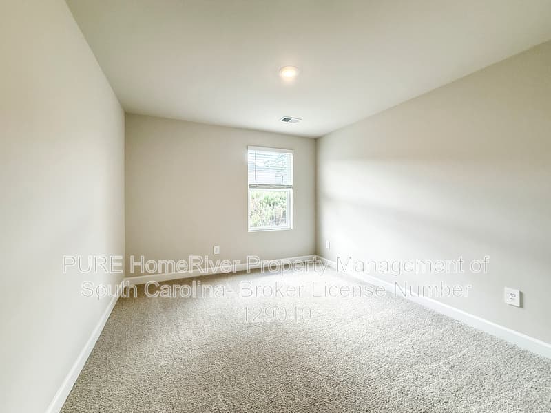 Moore House: 1513 Switchback Cir