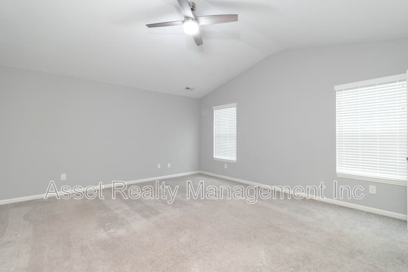 Knoxville House: 7832 Beeler Farms Ln