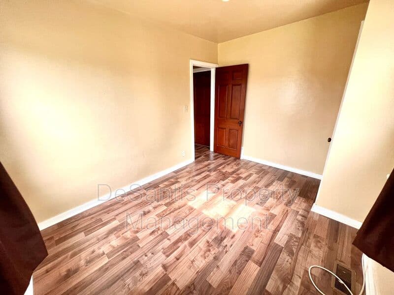 Beaver Falls Condo: 3609 College Avenue