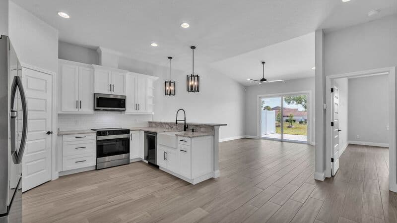 Lakeland Townhome: 1162 Windjammer Dr