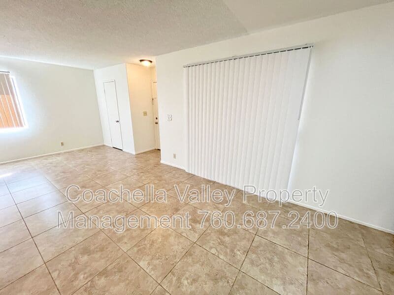 Cathedral City House: 32244 Navajo Trail