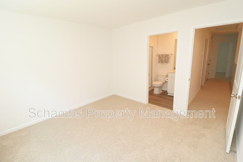 Raleigh Townhome: 5816 Brambleberry Way