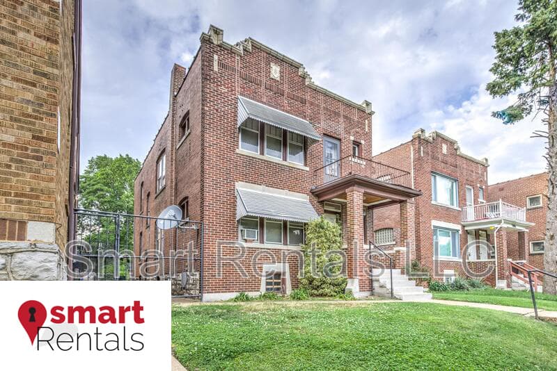 St. Louis Condo: 3763 Keokuk Street - 2 FL