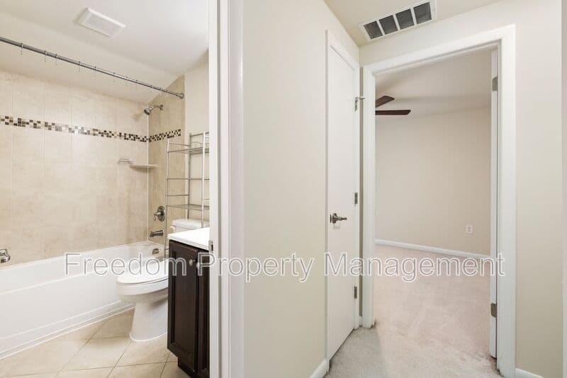 Woodbridge House: 5256 Sudberry Ln