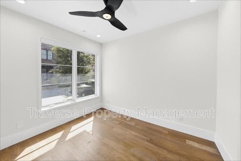 Fort Worth Townhome: 408 Rayner Avenue