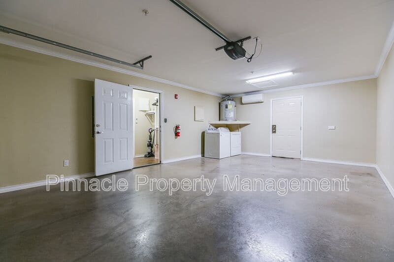 San Angelo Condo: 350 W Avenue L
