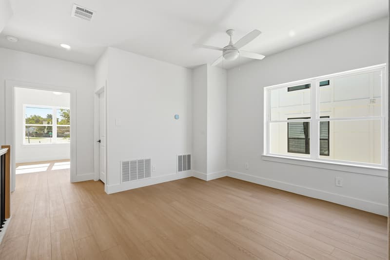 Fort Worth House: 2339 Benbrook Boulevard