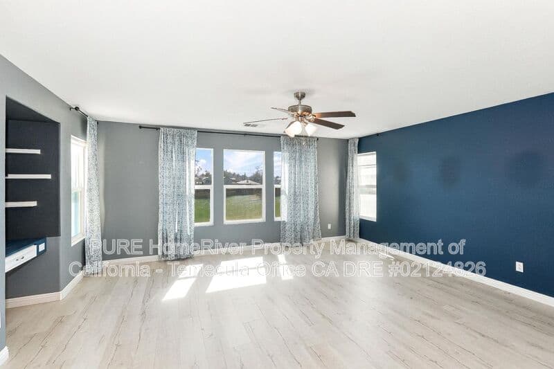 Menifee House: 29707 Northshore St