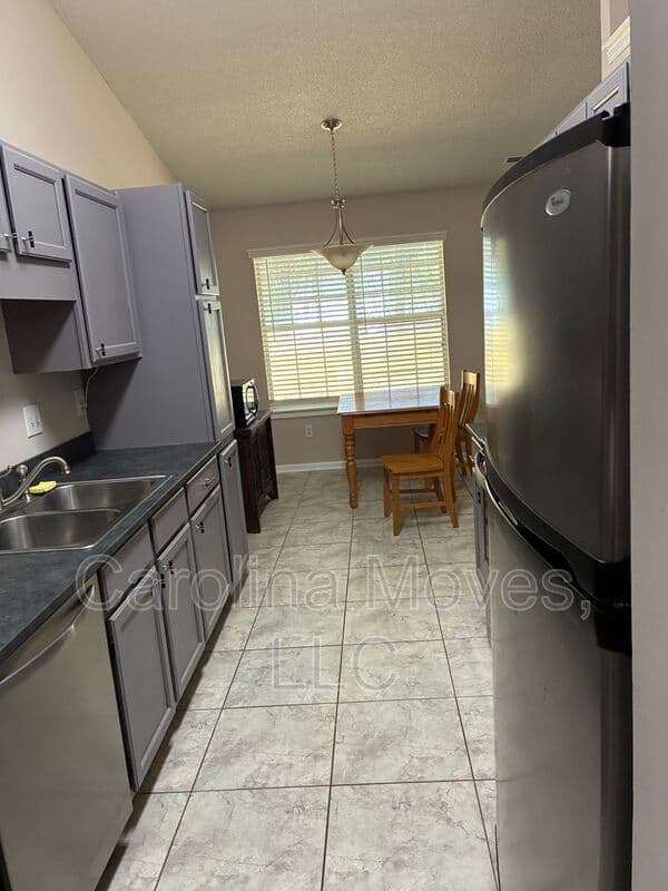 Simpsonville House: 124 W. Long Creek Ct.