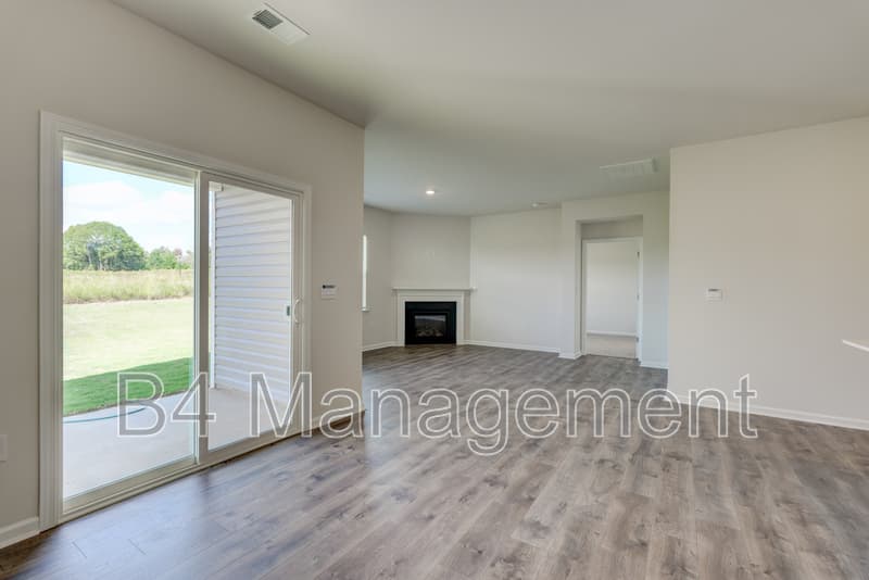 Boiling Springs House: 2159 Springview Ct.