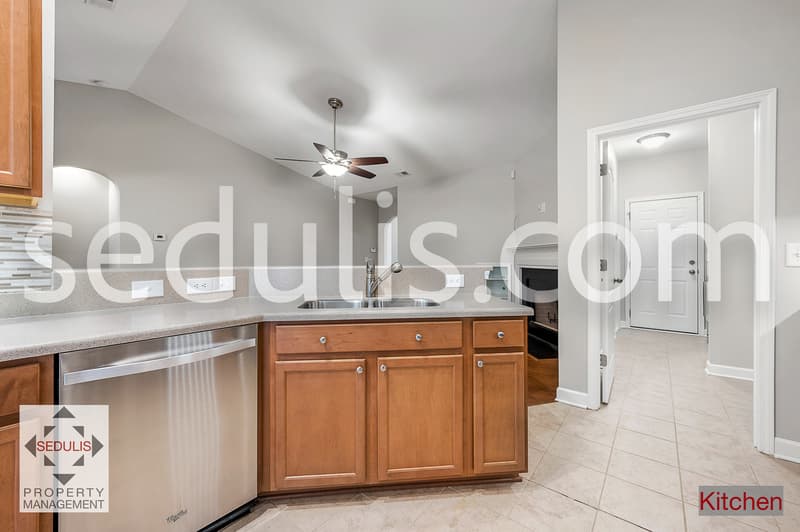 Moncks Corner House: 114 Maywood Drive