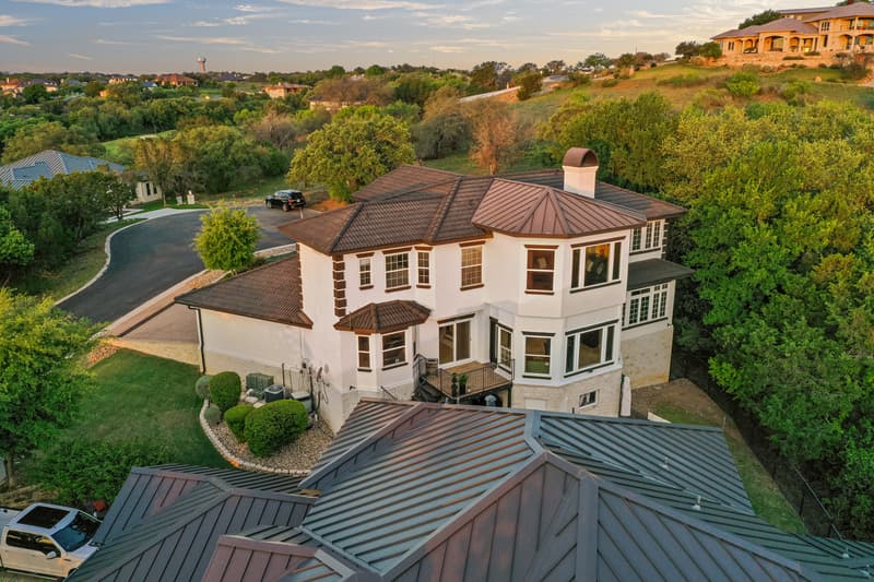 Horseshoe Bay House: 112 Big Sky