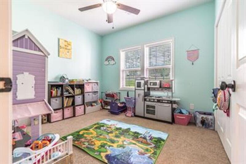 Pinehurst House: 55 Bridle Path Circle