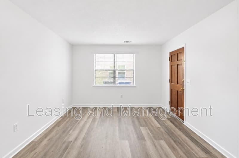 Charleston Condo: 1611 Jessamine Road