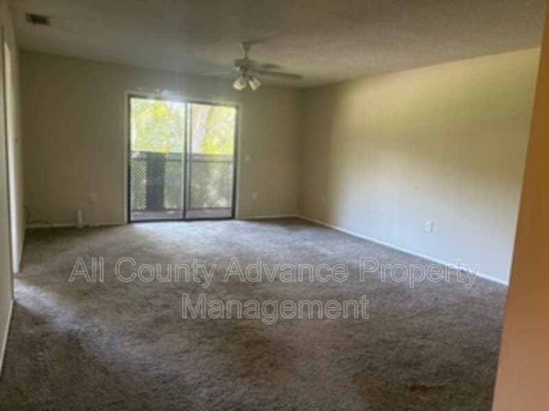 Unit 5
New Port Richey Condo: 7109 Kirsch Ct