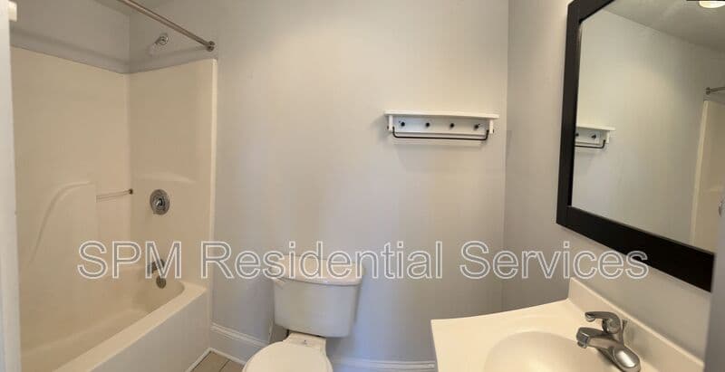 Wilmington House: 249 N Carolina Ave