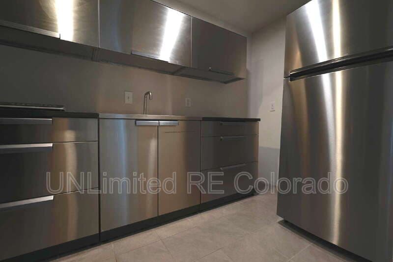 Castle Rock House: 6782 Petunia Place