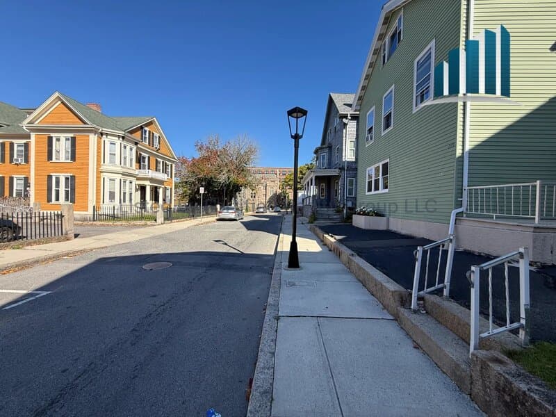 Fall River Condo: 219 Purchase St