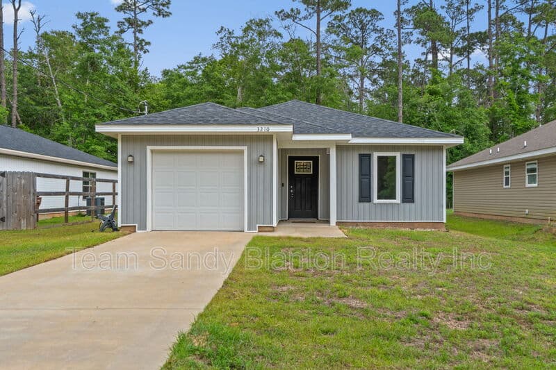 Milton House: 3210 Electra Drive