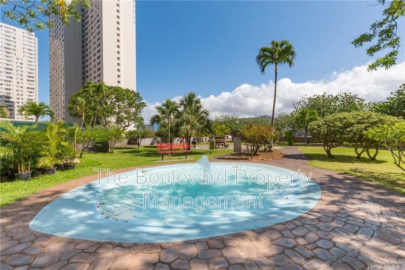 Honolulu Condo: 55 S Kukui St