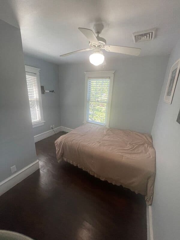 Stroudsburg House: 528 Lindbergh Avenue