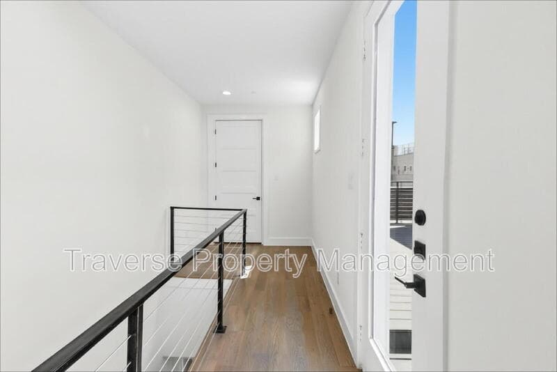 Fort Worth Townhome: 408 Rayner Avenue