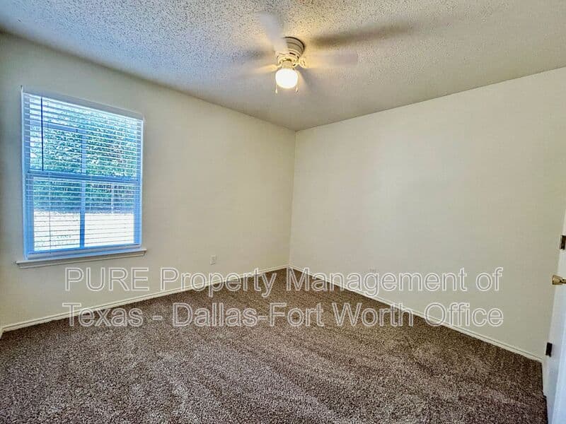 Burleson House: 824 Blue Ridge Drive