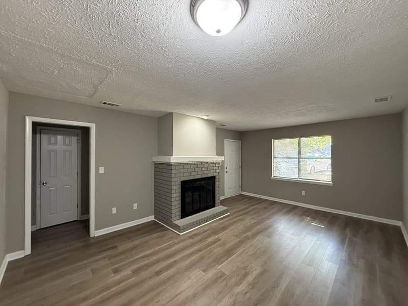Athens Condo: 1060/1062 Sourwood Ct - 1060