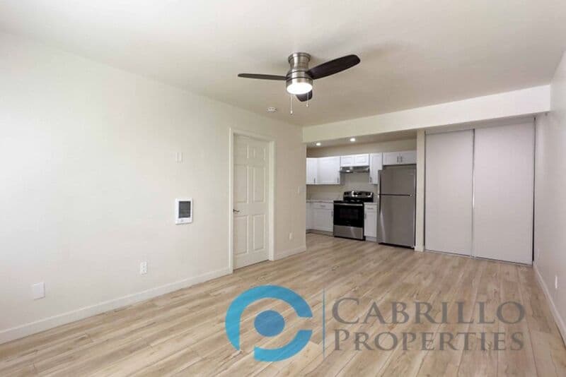 San Diego Condo: 8453 Carlisle Drive