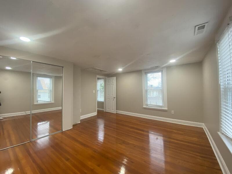 Halethorpe Condo: 2905 Charleston Avenue - 2