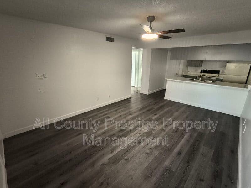 Tempe Apartment: 905 S Dorsey Lane
