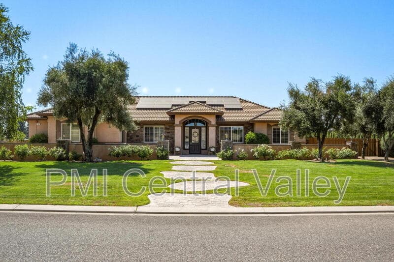 City of Atwater House: 1761 KT Avenue