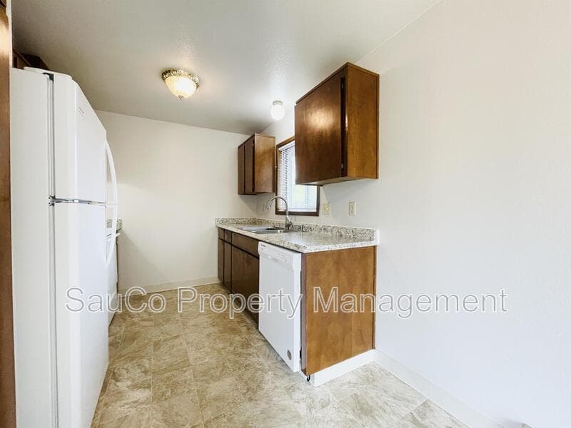Forest Grove House: 1621 23rd Avenue