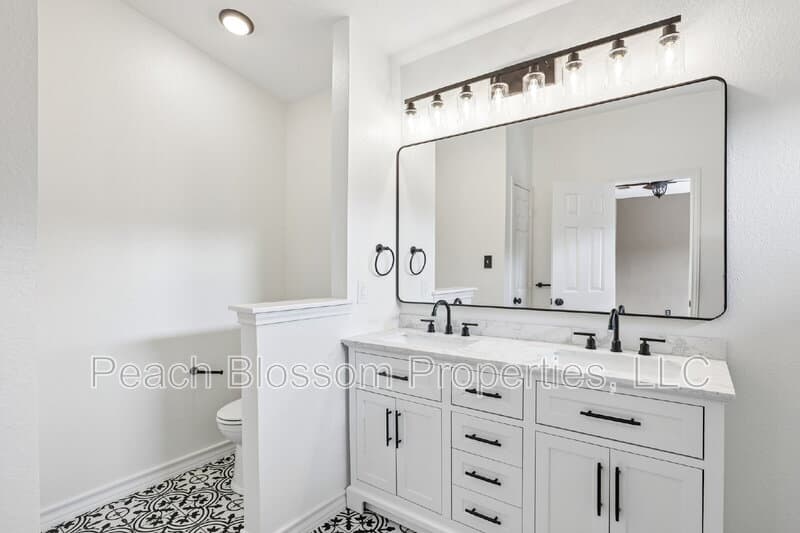 Round Rock House: 2656 Bradley Lane
