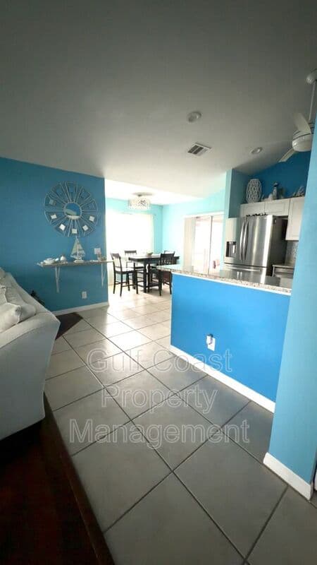 Bonita Springs House: 11652 PAWLEY AVE
