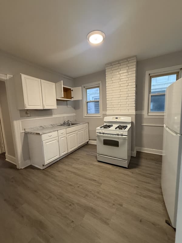 Albany Condo: 380 Orange Street - 2
