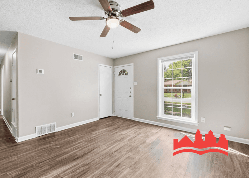 Memphis House: 5320 Plover Dr