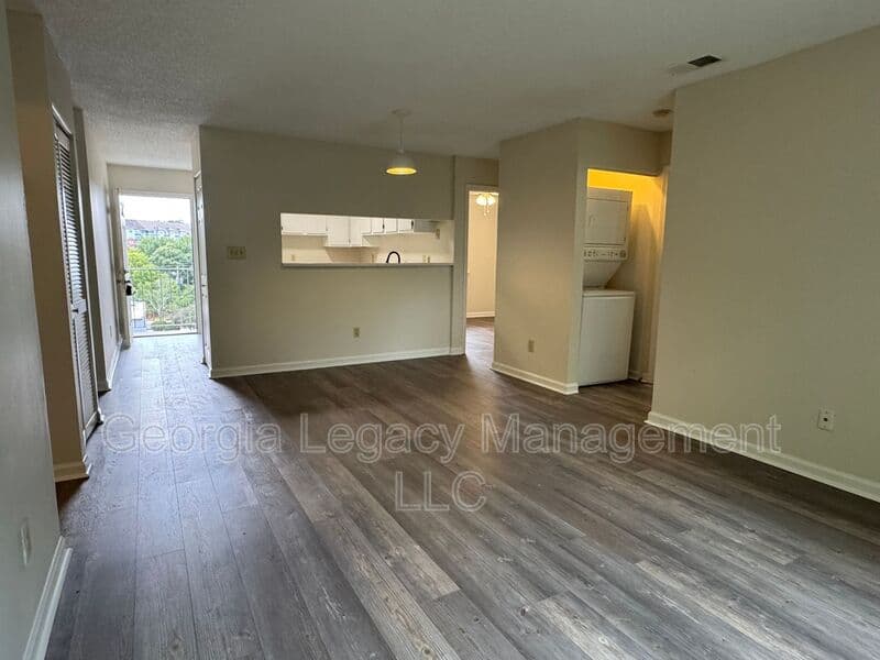 athens House: 394 Oconee Street