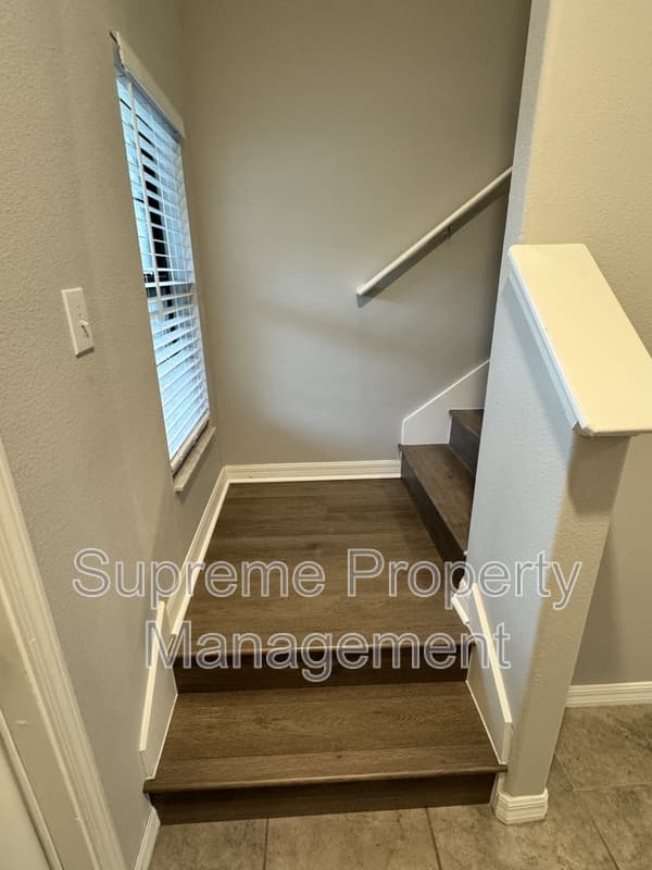 Riverview House: 12716 Lemon Pepper Drive