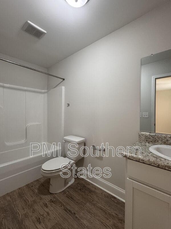 Easley Condo: 200 Walnut Hill Dr