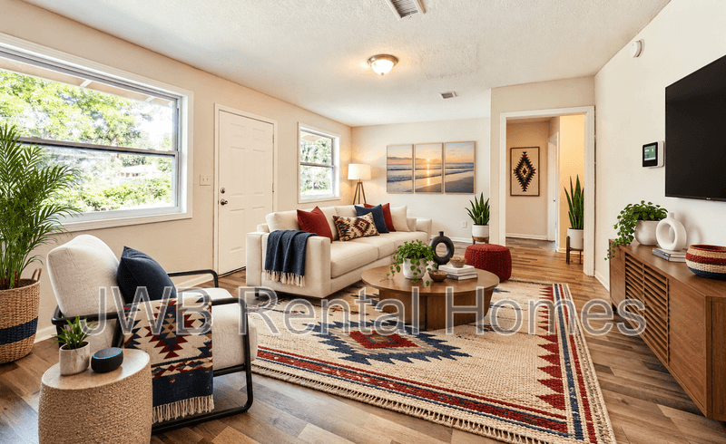 Jacksonville House: 2421 Barnett St