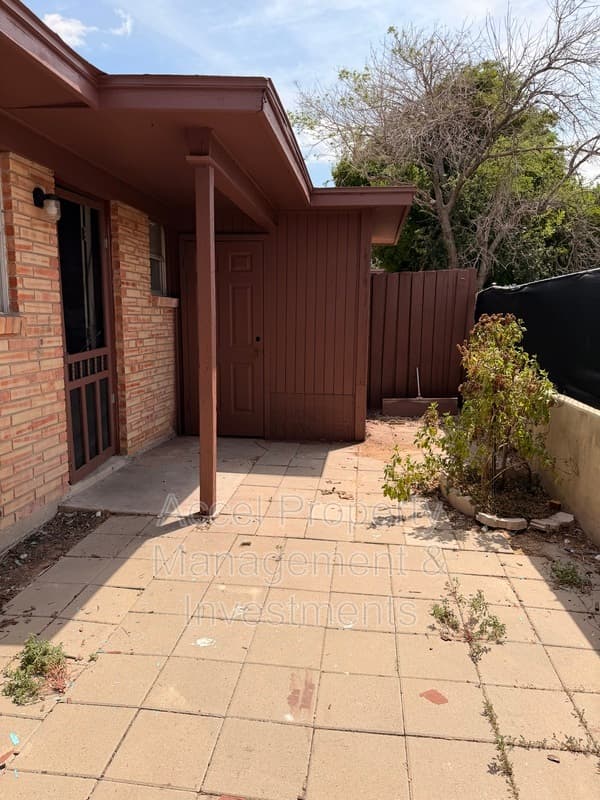 McAllen Condo: 2401 Gumwood Ave