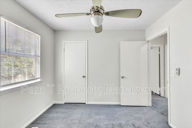 Savannah House: 4 Gunpowder Ct.