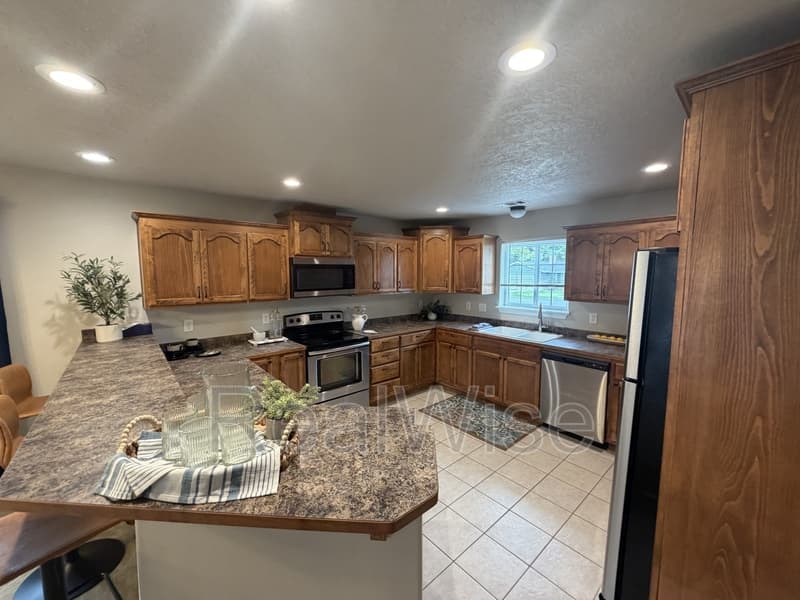 Grants Pass House: 1630 Medart Ln