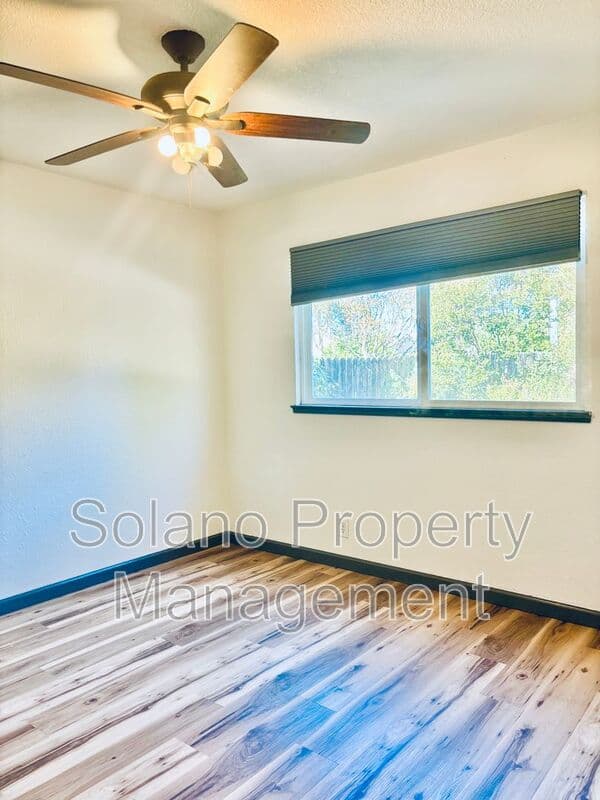 Vacaville House: 349 Temple Drive